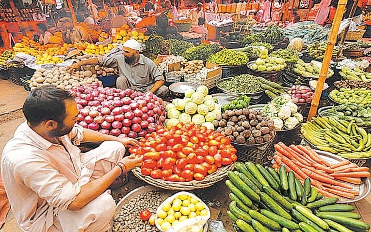 Soaring Prices: SPI Inflation Jumps 40.7% Year-on-Year, Signaling Economic Challenges for Pakistani Households