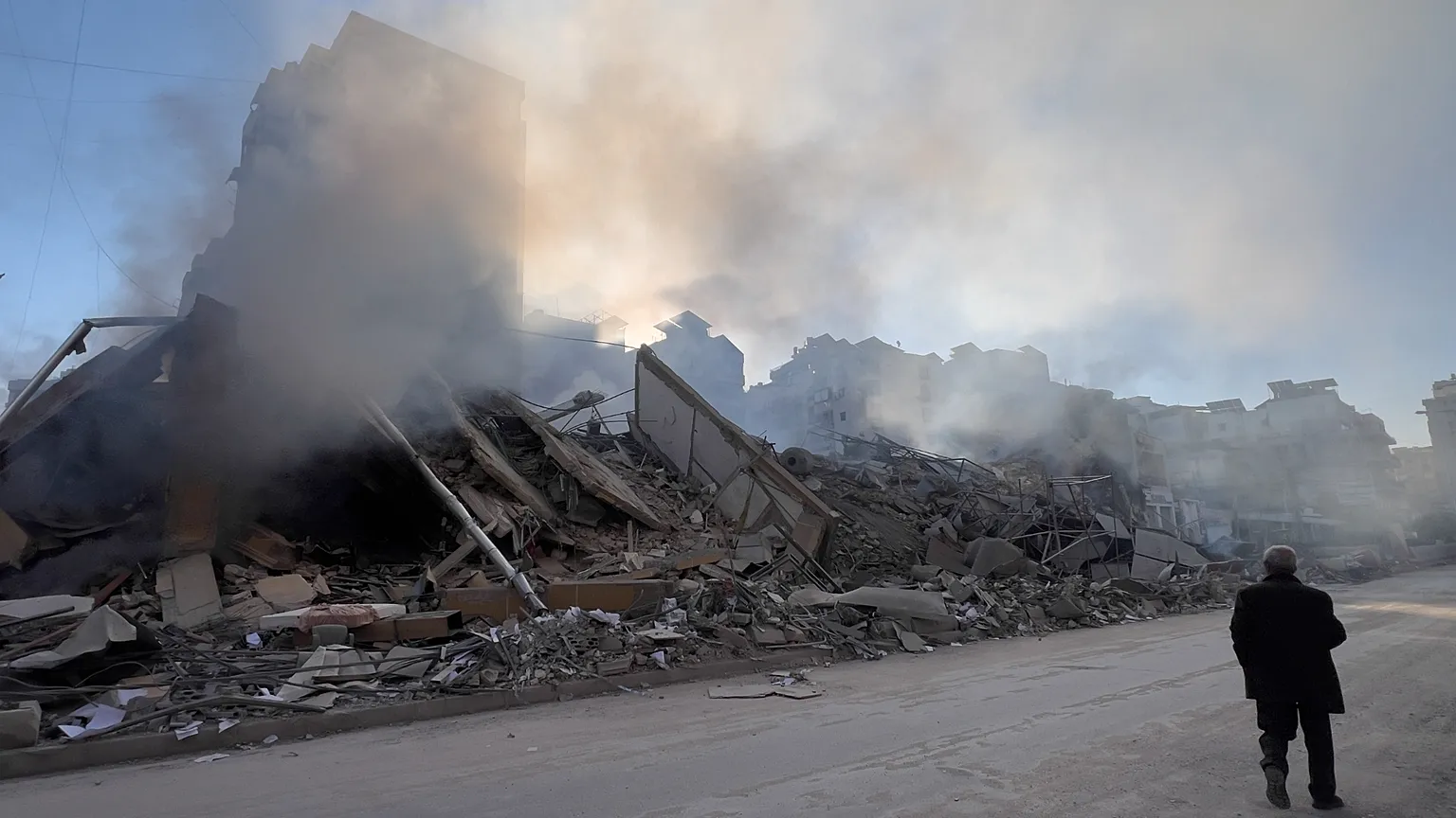 Global Markets Shaken as Iran Launches Fresh Regional Strikes Amid Rising Oil Concerns