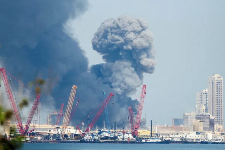 US Launches New Strikes Against Iranian Targets as Regional Tensions Escalate