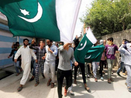 Inflation Erodes Independence Day Shopping as Patriotic Spirit Faces Economic Reality